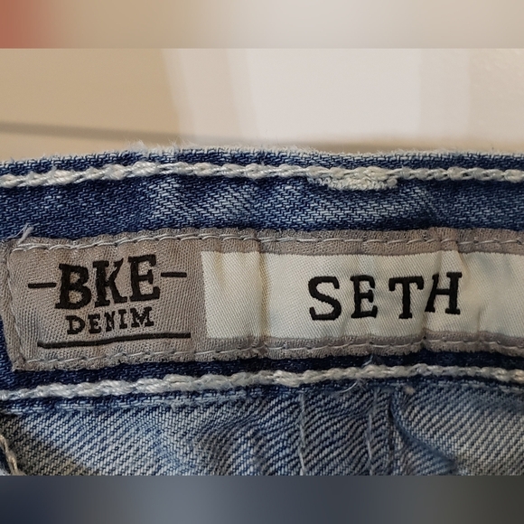 BKE Seth Jeans Size 38 X 30.5 High Rise Lightwash Straight Leg Whiskering Fading - Picture 2 of 16